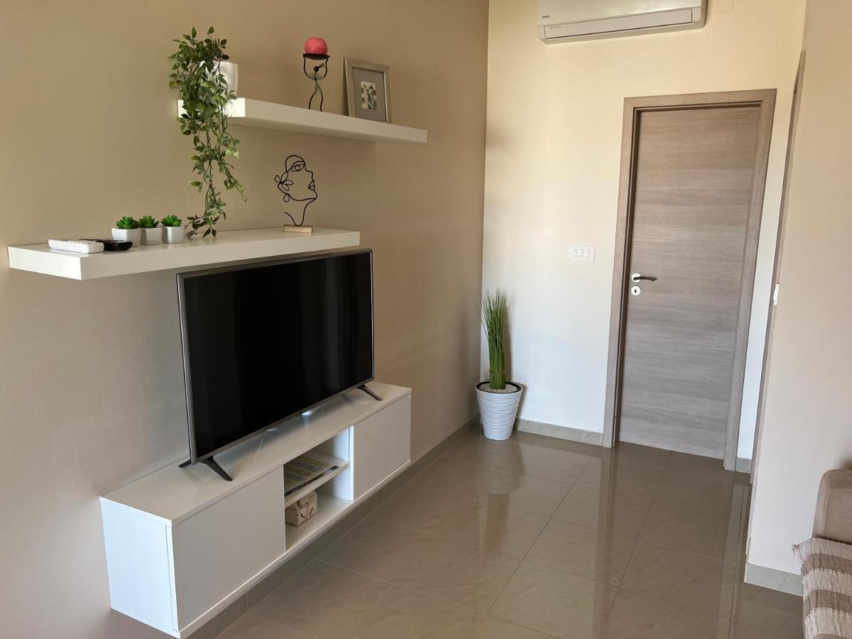 Apartmani Nina I Niko Ugljan Quarto foto
